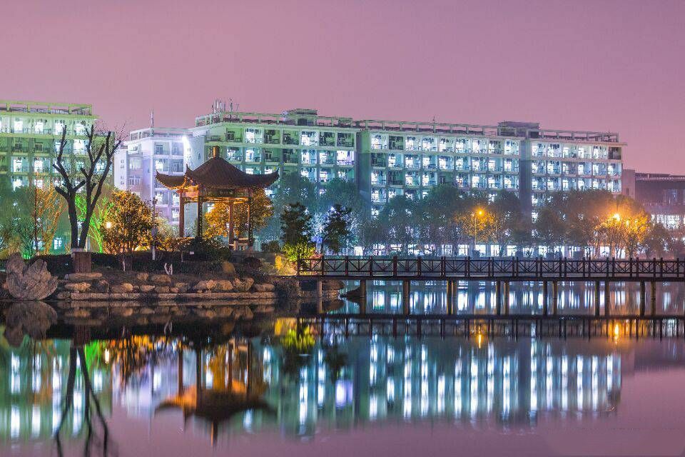 校园建筑